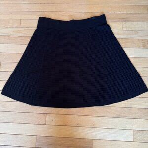 LOFT A-Line Midi Jersey Pattern Black Skirt. Ladies Large NWOT